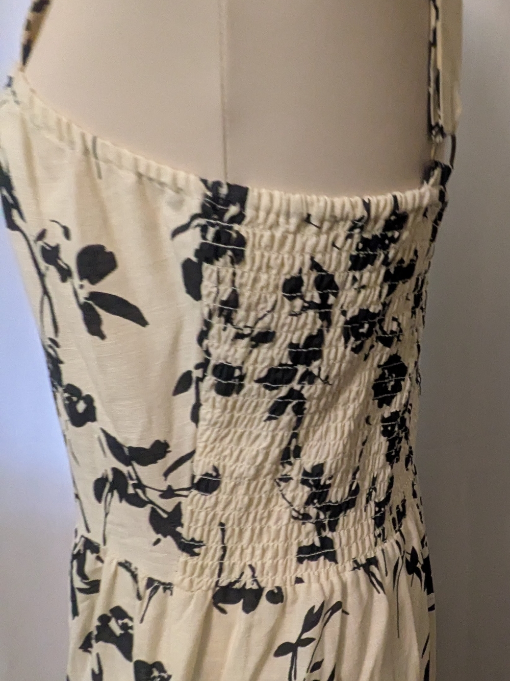 Cream and Black Floral Midi Dress with Ruffle Hem Cotton NWT - Picture 5 of 11